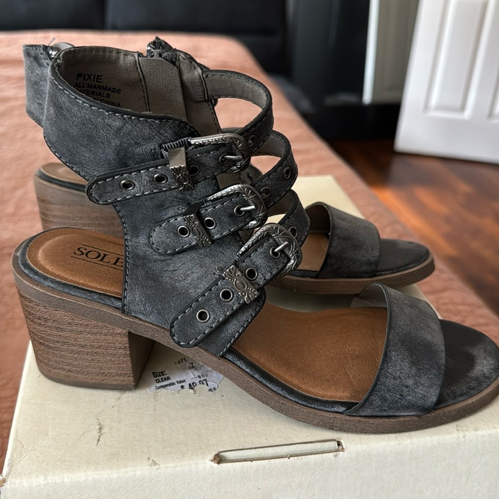 Soley Black from Buckle